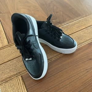 Nike Air Force 1 Sage Low